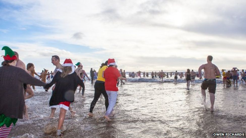 Porthcawl's Christmas Day swim marks 50th event - BBC News