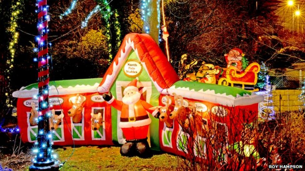 Featherstone house in final £5,300 charity Christmas lights BBC News