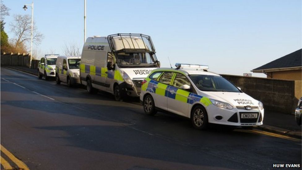Body found under Penarth cliffs, police confirm BBC News