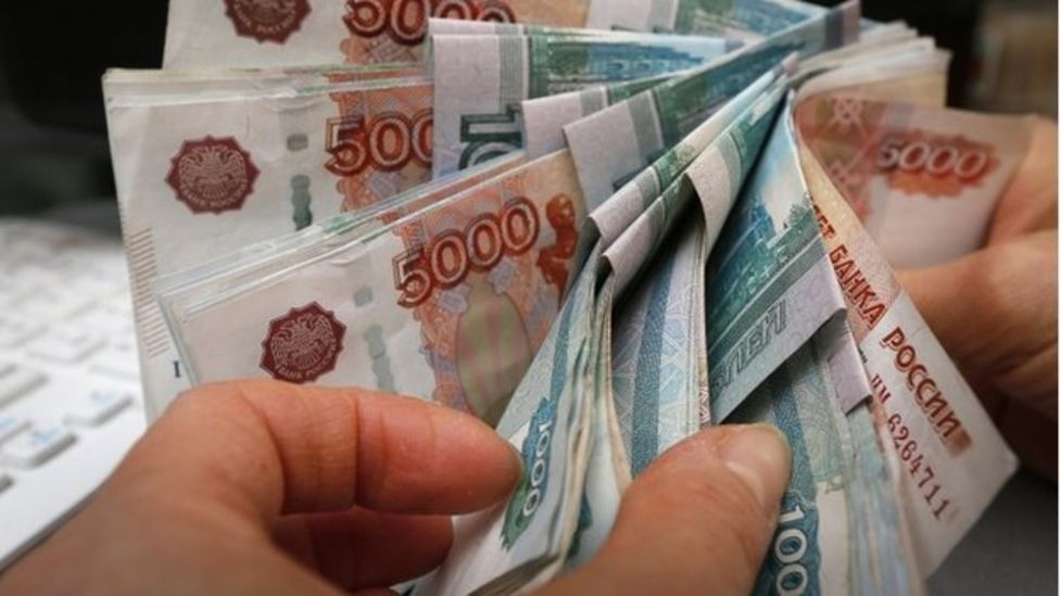 Russia Reveals Huge Cost Of Supporting The Rouble - BBC News