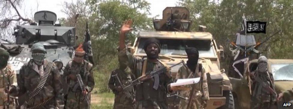 Boko Haram seizes army base in Nigeria town of Baga - BBC News