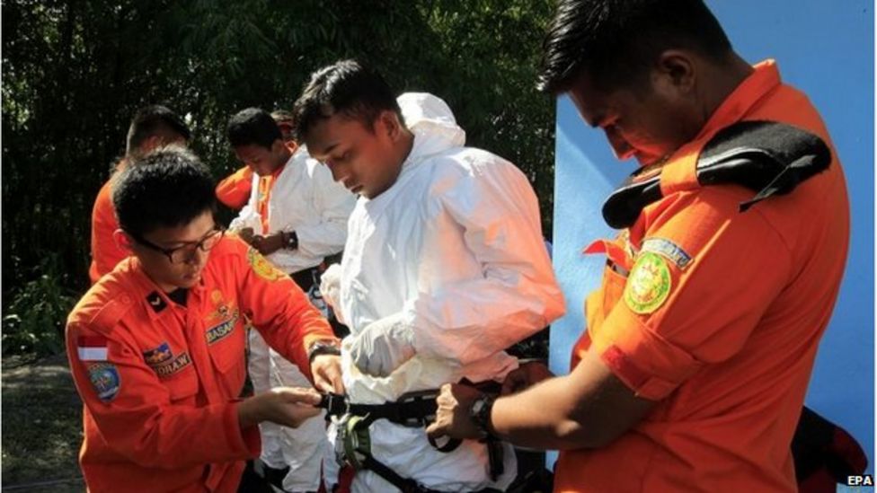 AirAsia flight QZ8501 search area expanded - BBC News