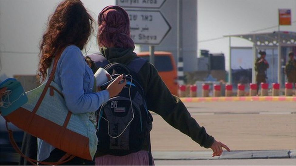 In pictures Hitchhiking in the occupied West Bank BBC News