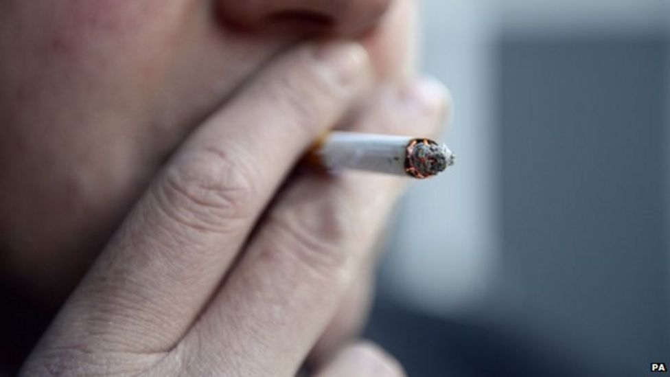 Higher cot death risk around smokers, report finds BBC News