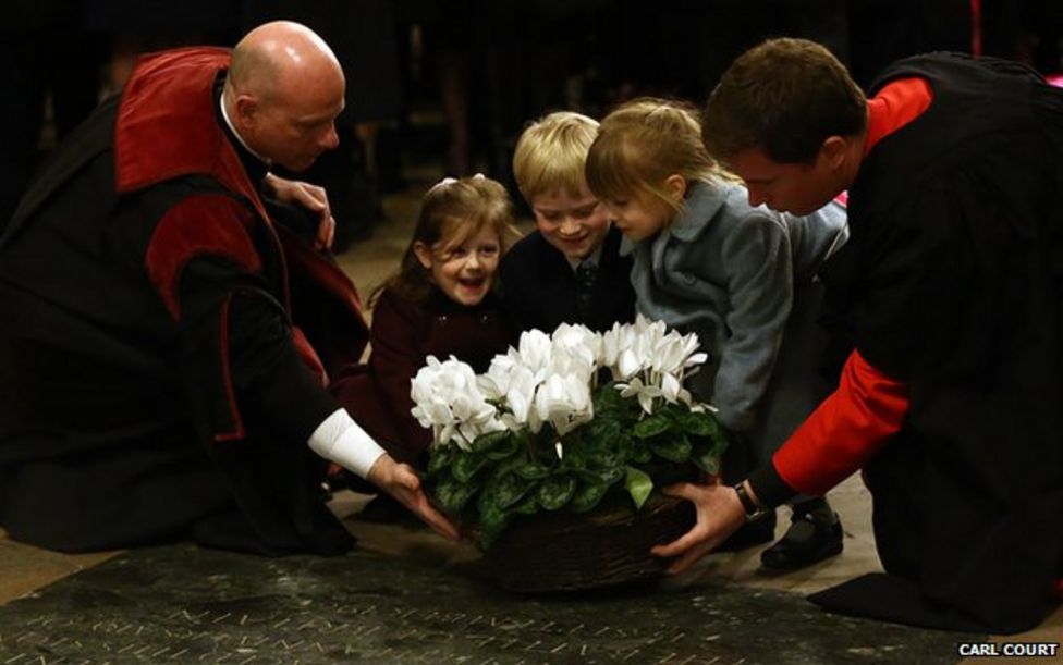 Sir Winston Churchill's funeral marked 50 years on BBC News