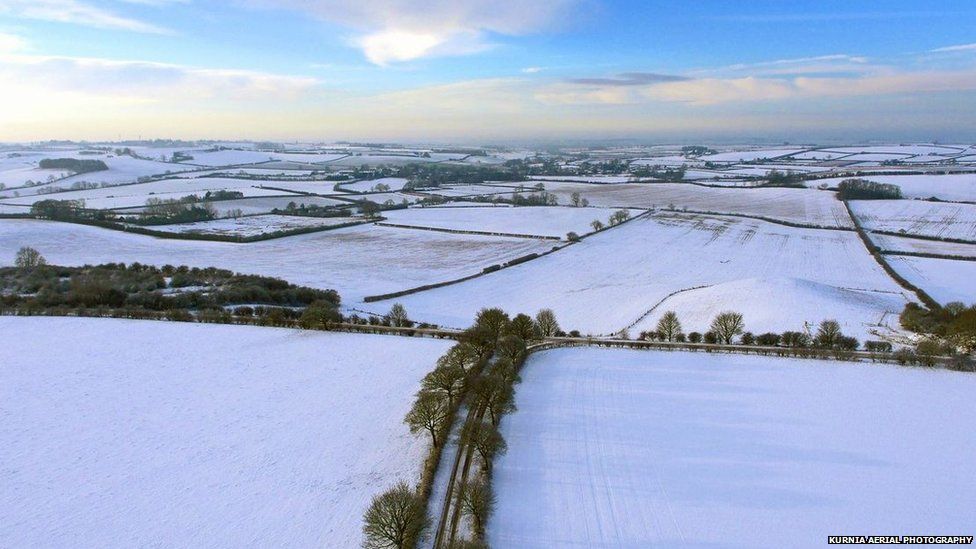 In pictures Snow and ice hit parts of Lincolnshire BBC News