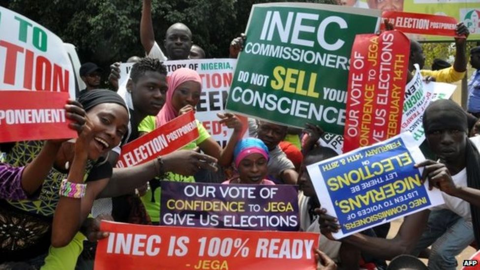 Nigeria election Vote delay 'a setback for democracy' BBC News