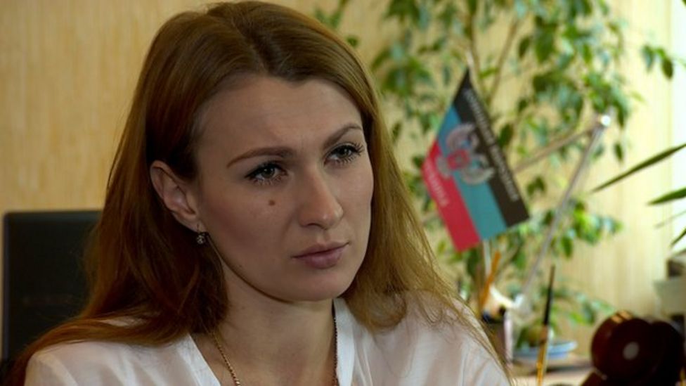 Ukrainian woman seeks her husband behind enemy lines - BBC News