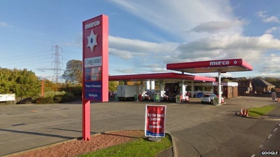 Appeal after armed raid at petrol station near Falkirk BBC News