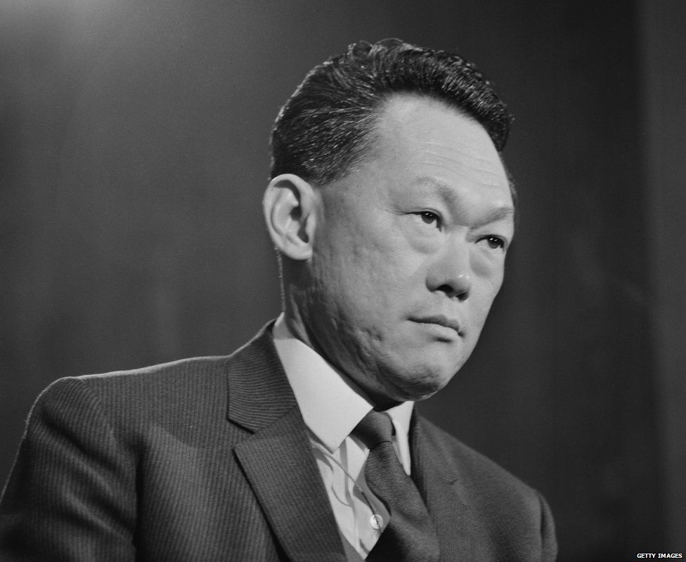 Lee Kuan Yew (5 Jan 1969)