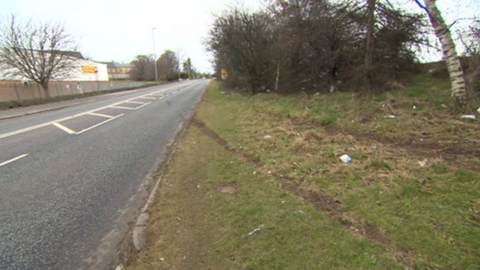 Leeds crash leaves boys aged 13 and 14 dead BBC News