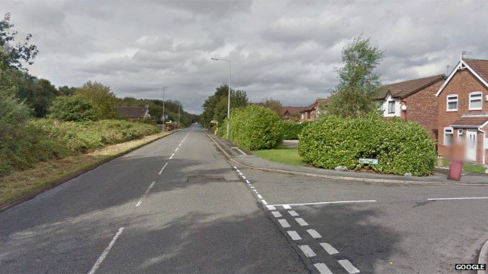 Halewood stabbing Three teenagers held after boy, 16, injured in fight BBC News