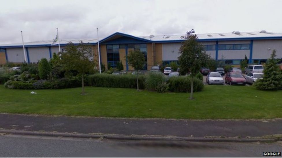 Scunthorpe pork factory Karro Food to sack 141 staff BBC News