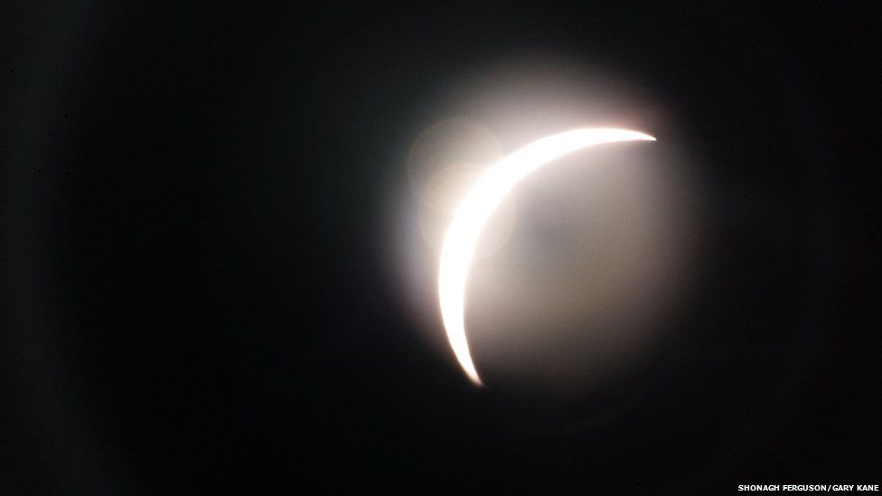 Scotland watches the partial solar eclipse - BBC News