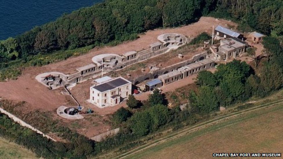 Victorian fort in Pembrokeshire opens doors to public - BBC News