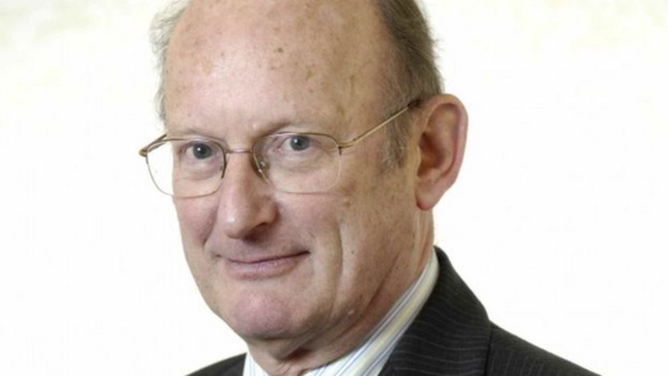 Penrose inquiry David Cameron apologises over infected blood BBC News