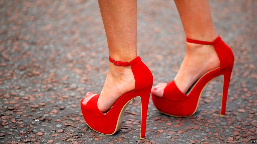 High heels at Aintree