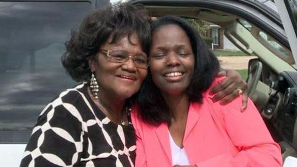 A mother is reunited with daughter she was told was dead - BBC Newsbeat