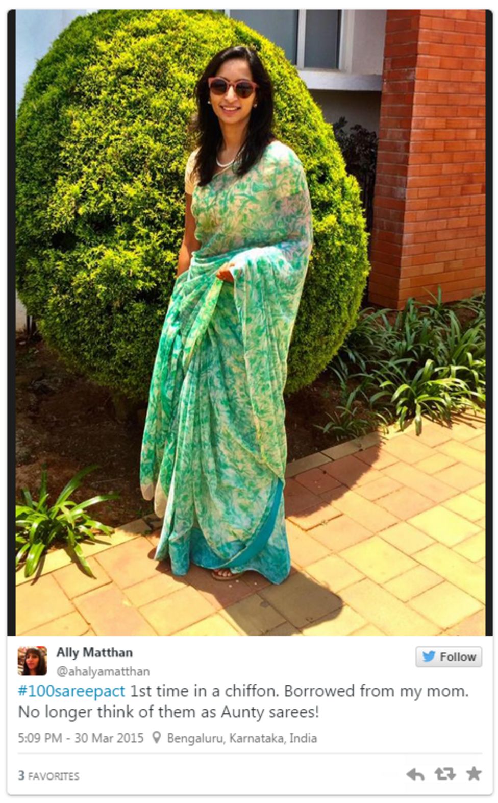 The Indian Women Who Are Pledging To Wear Saris All Year Long Bbc News 