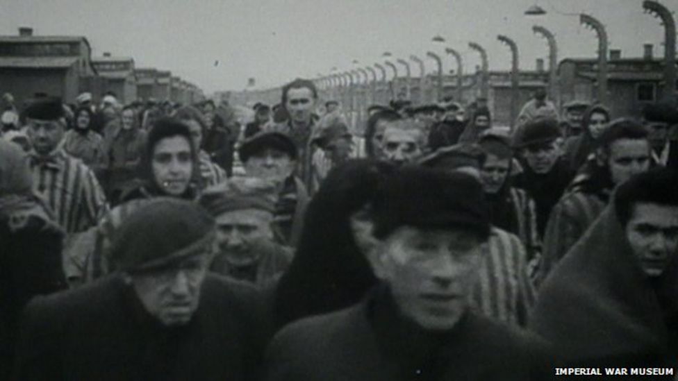 Bergen-Belsen liberation: Tank driver John Darby recalls opening gates ...