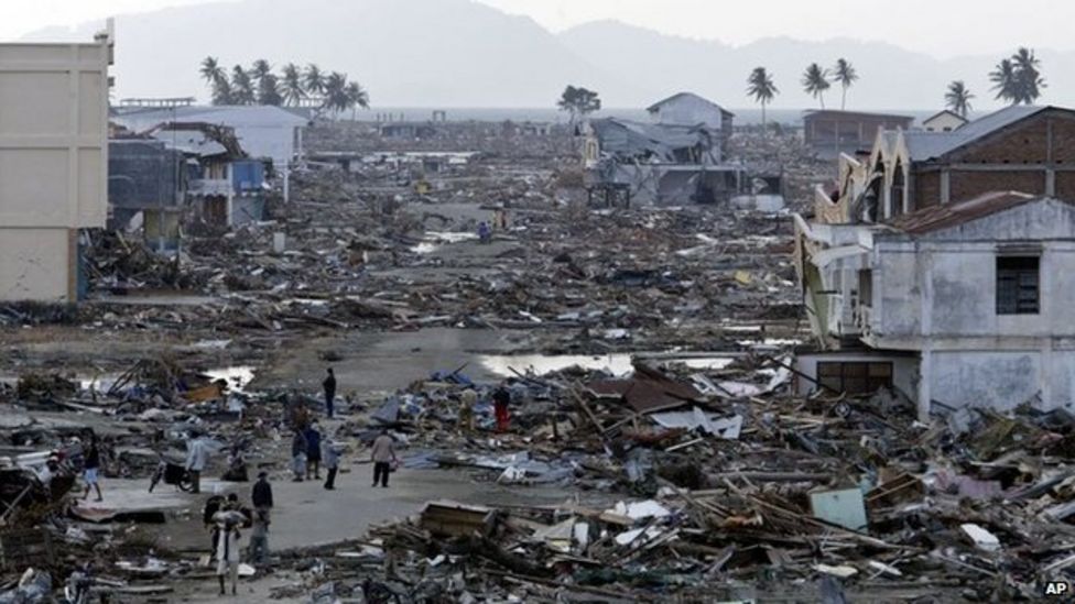 My Day: Aceh Tsunami Museum guide Raihal Fajriah - BBC News