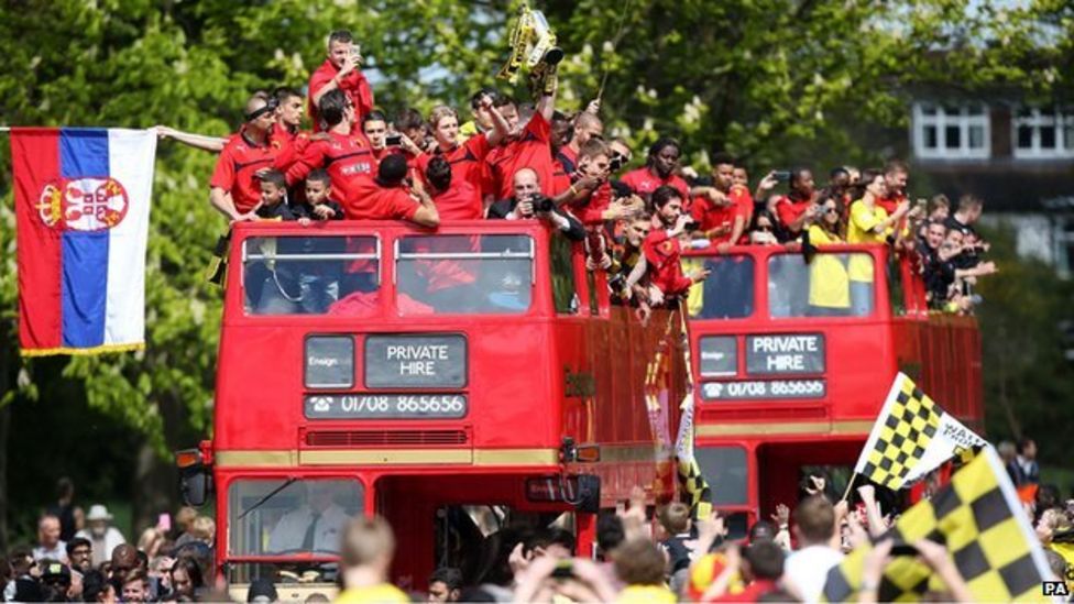 Watford FC parade marks promotion to Premier League - BBC News