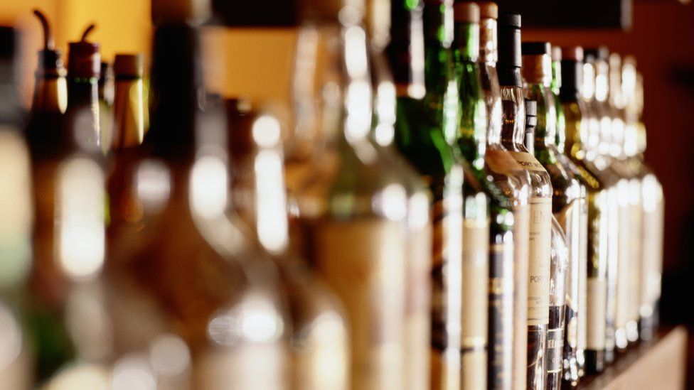 The SNP wants the minimum price for alcohol to be 50p per unit