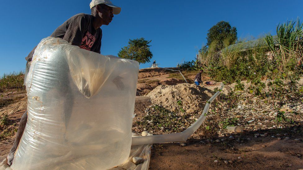 Ilakaka Sapphire mining