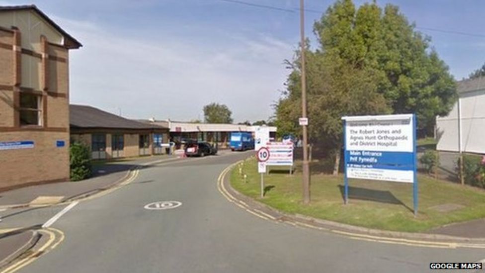 Waiting times at Oswestry orthopaedic hospital probed - BBC News