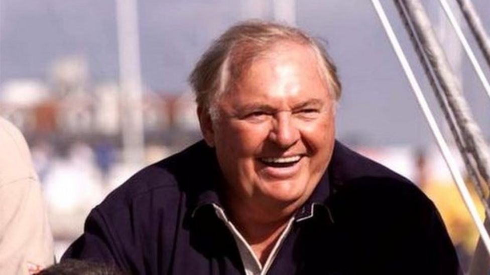 Alan Bond Disgraced Australian entrepreneur dies aged 77 BBC News