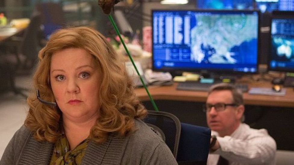 From sitcom to spy: Miranda makes Hollywood debut - BBC News