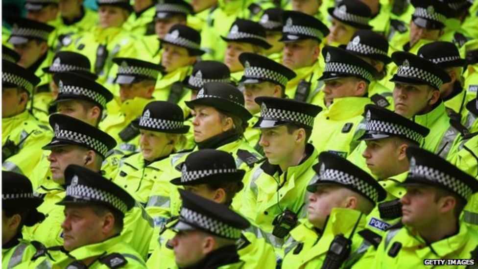 Police Scotland 'solving Fewer Crimes' - BBC News