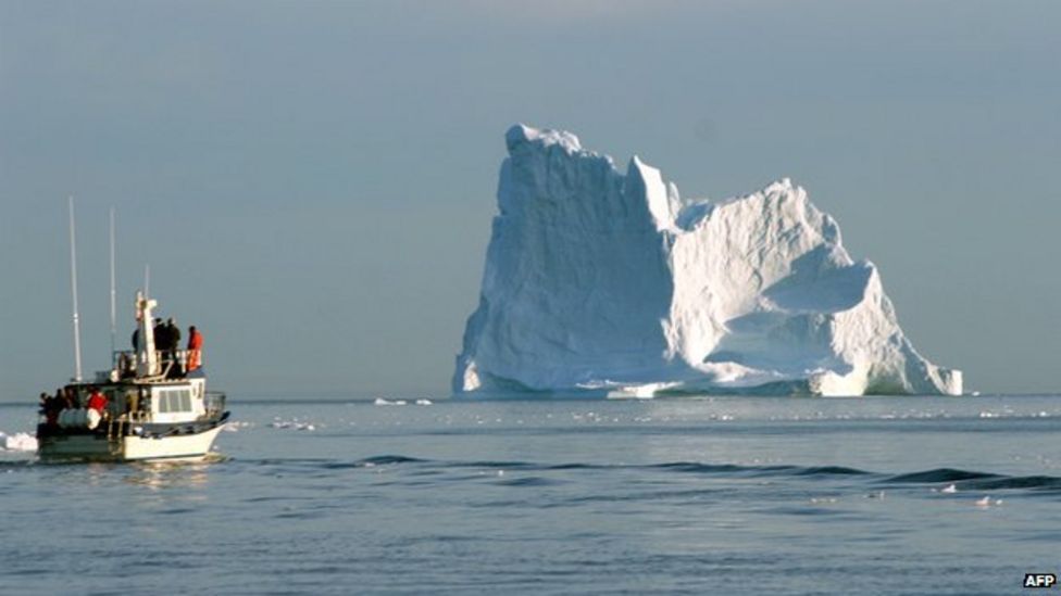 Titanic threat Why do ships still hit icebergs? BBC News
