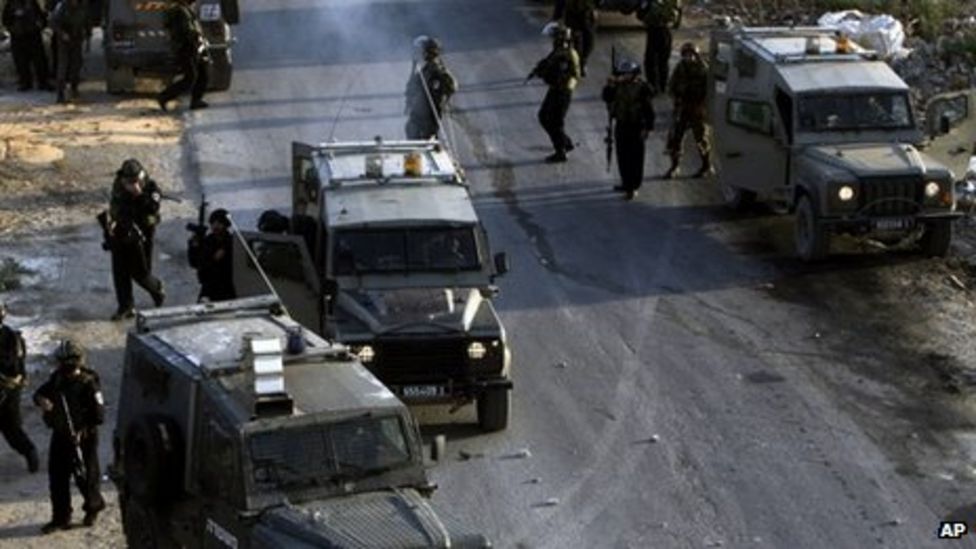 Palestinian Killed During Israeli Raid In West Bank Bbc News