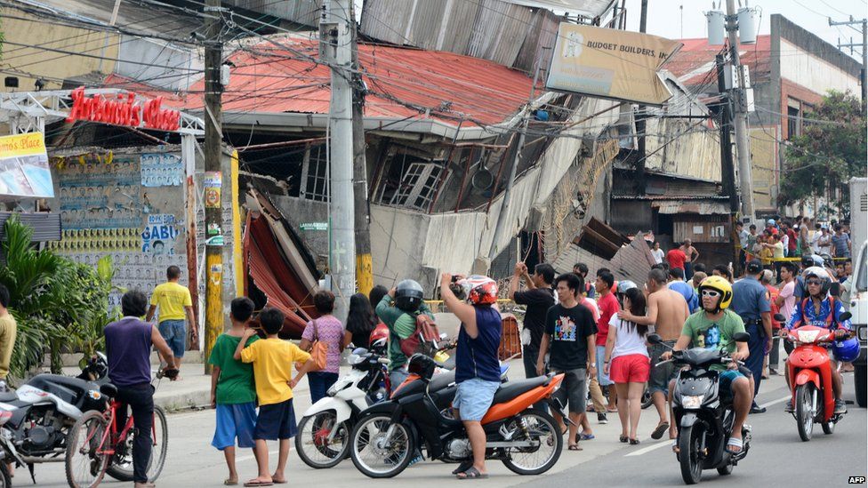 In pictures Philippine earthquake BBC News