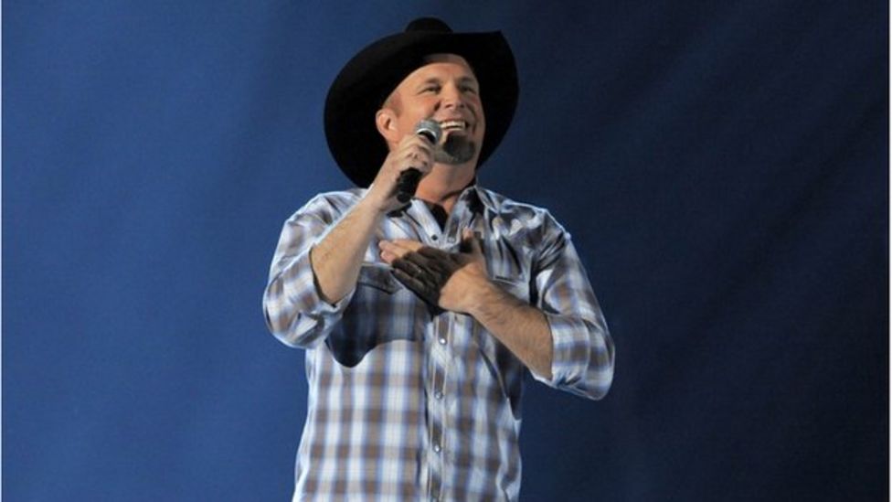 Garth Brooks 'Ireland my favourite place to sing' BBC News