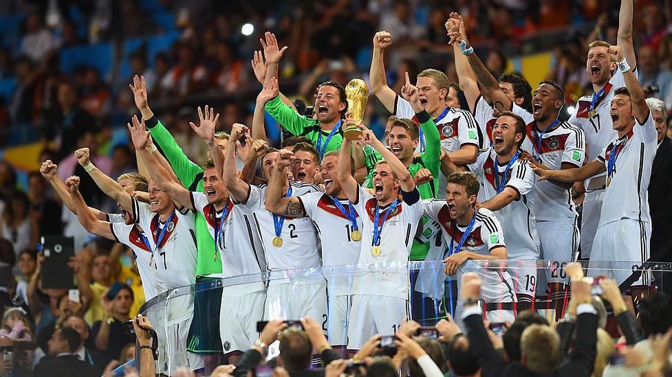 Germany players celebrate winning the World Cup in 2014