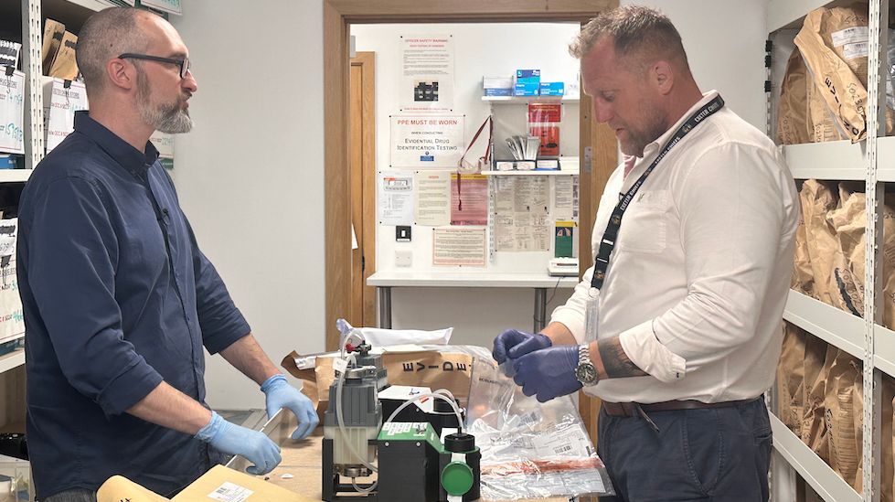 How a 14yearold boy became addicted to Spice through vapes BBC News