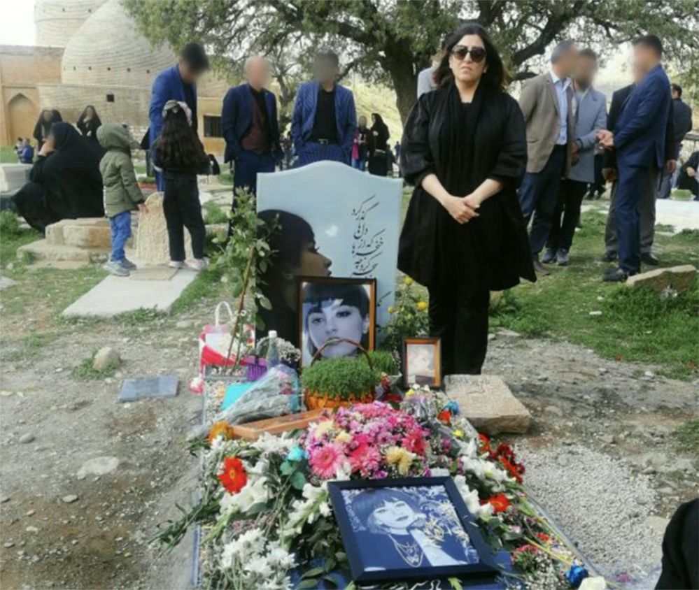 Nika Shakarami's grave