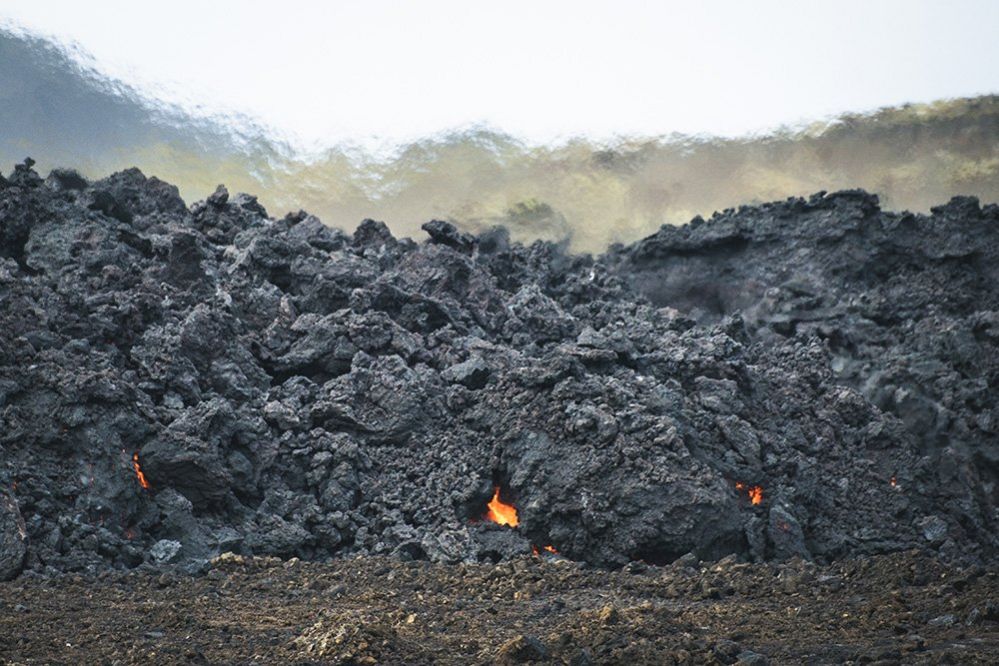Magma and heat following volcanic eruption in Iceland