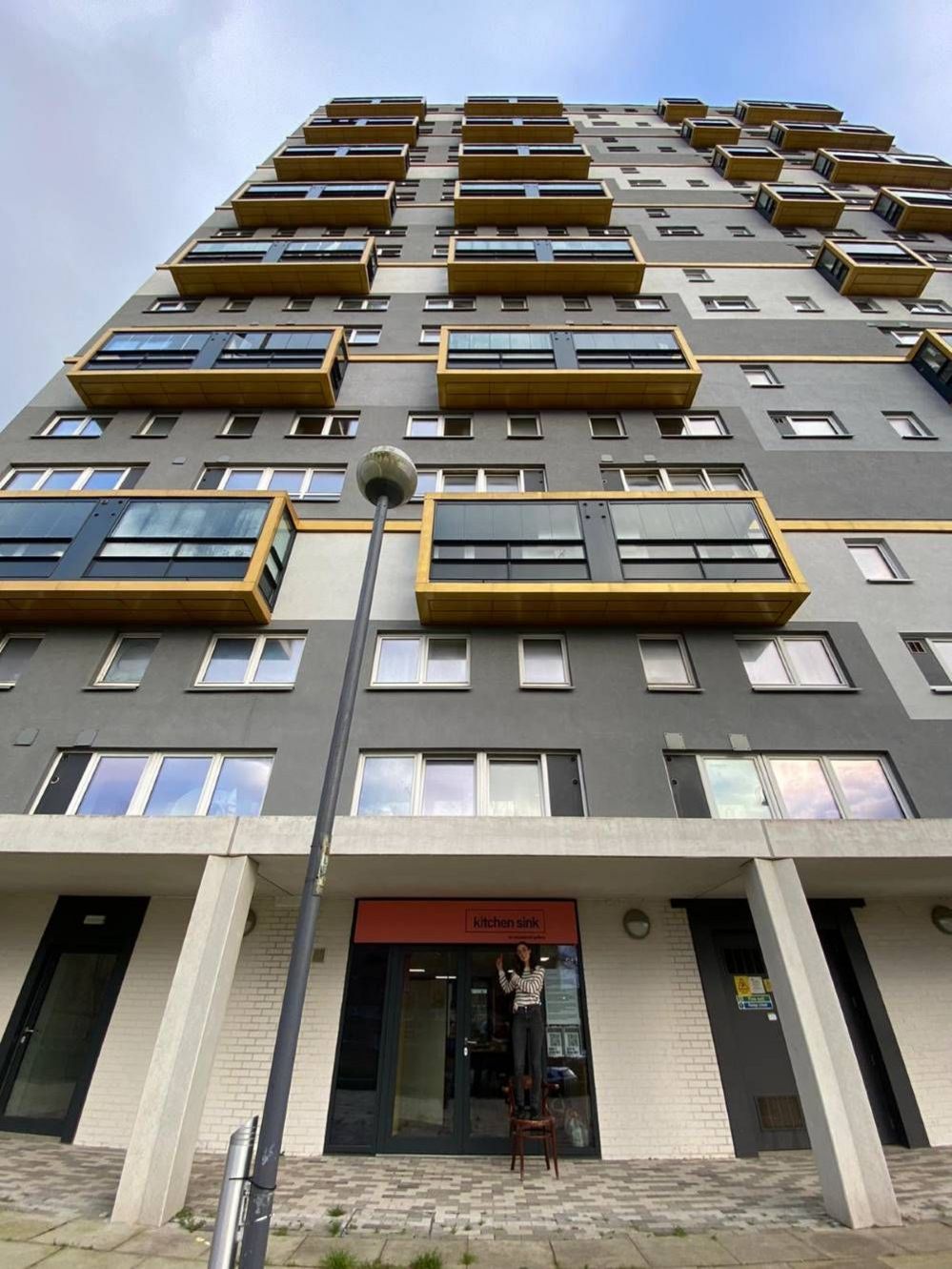 I put an art gallery in a block of flats in Maryhill BBC News