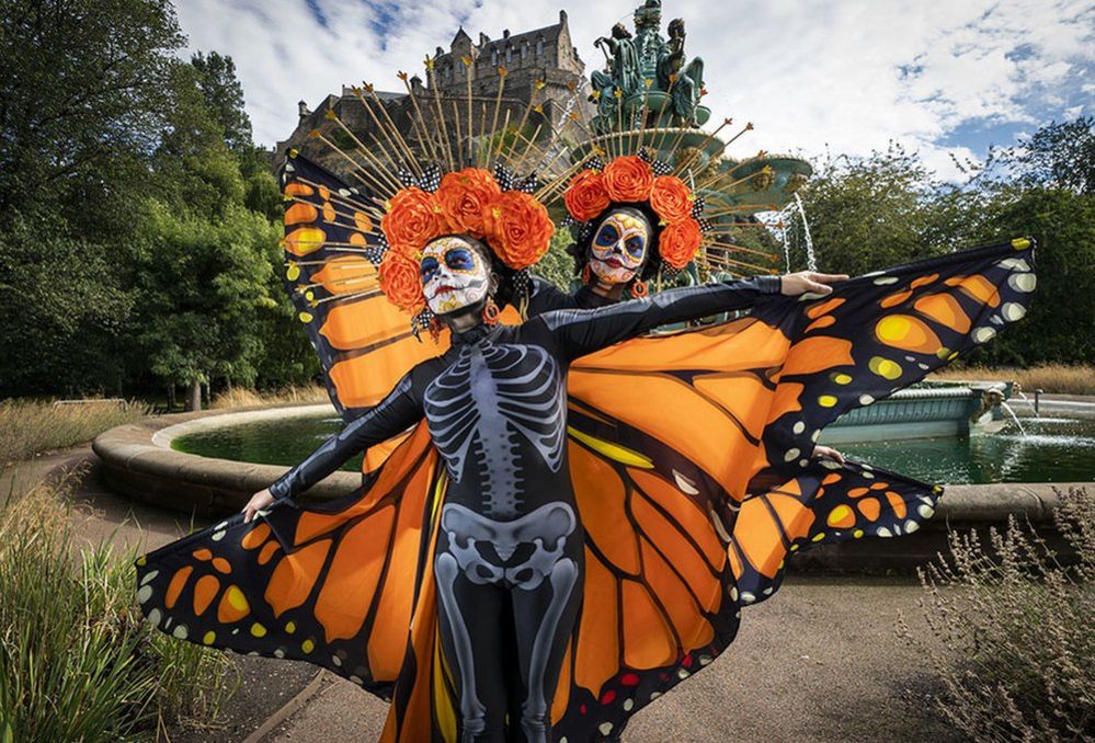 Performers Aidee Arely Ramirez Arellano (left) and Viridiana Mayte Arica Rico in butterfly costumes