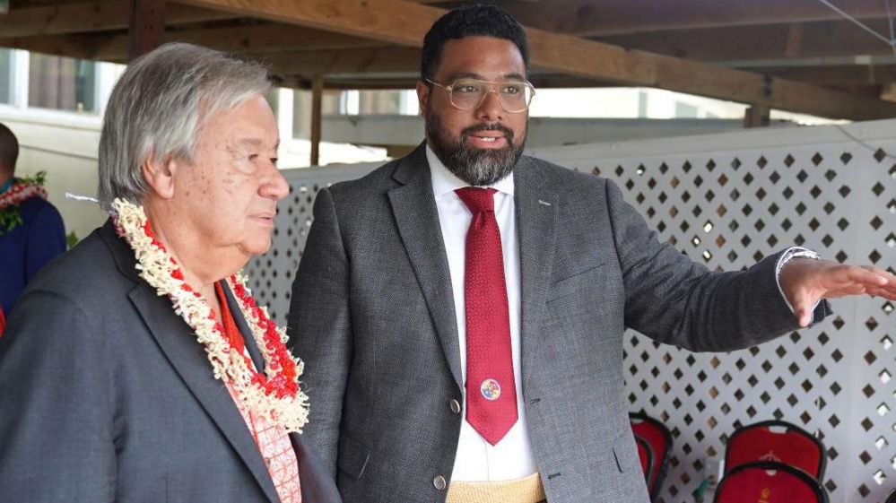 Lord Fatafehi Fakafanua (R), speaker of Tonga's parliament, briefs UN Secretary General Antonio Guterres during in Nuku'alofa on August 26, 2024