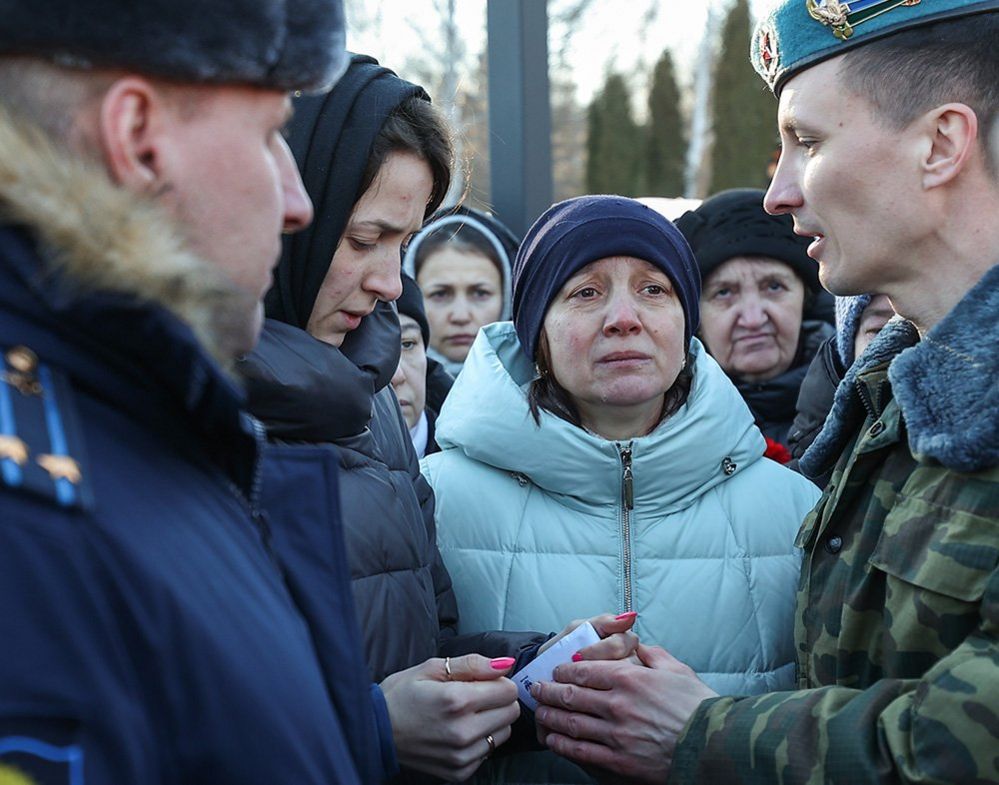 Sergeant Ilnur Sibgatullin's widow and mother during a mourning ceremony at Victory Monument Square. Sibgatullin, 2 March 2022