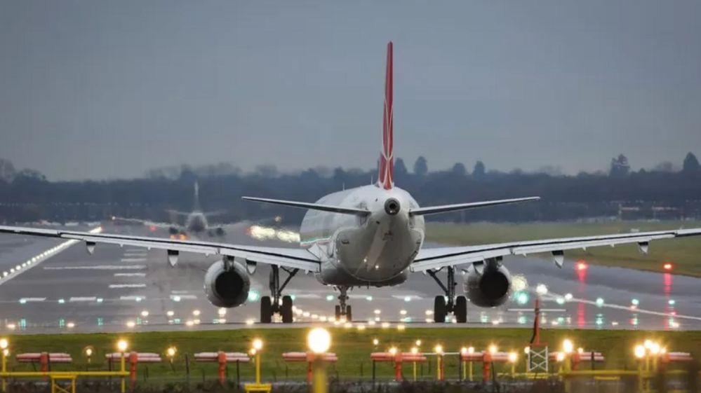 Plane landing at Gatwick Airport