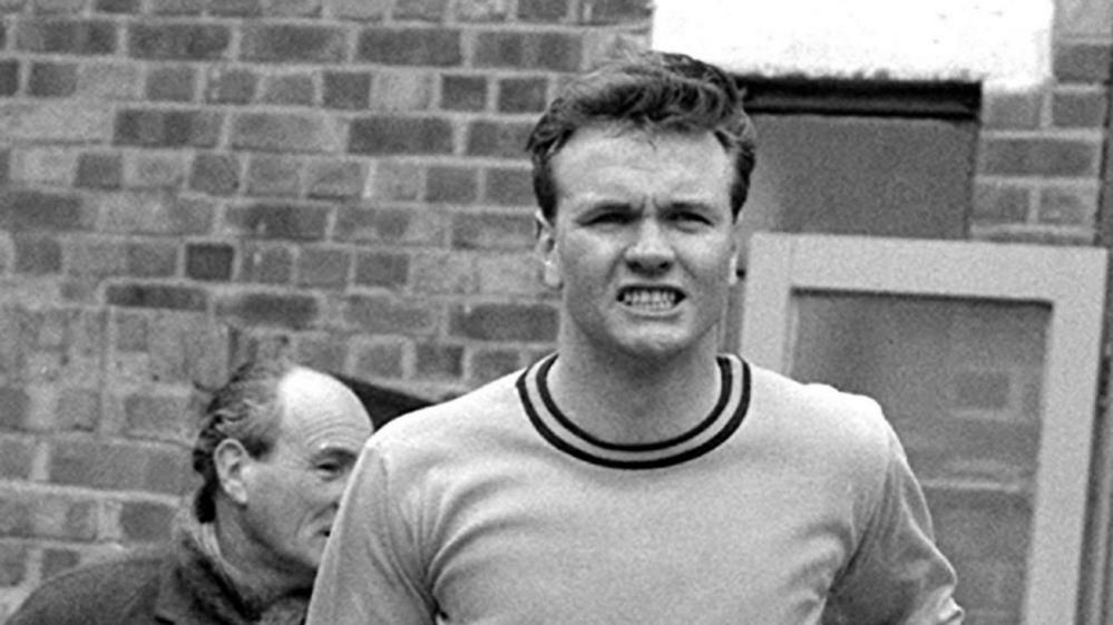 Ron Atkinson with gritted teeth in black and white photo