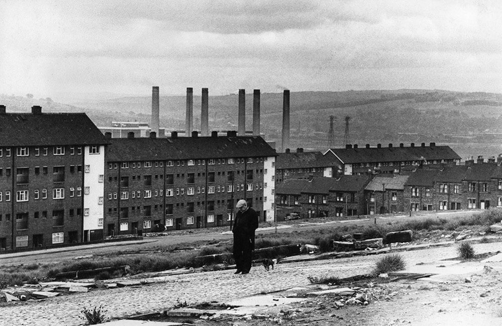 Workers' housing, Newcastle-upon-Tyne, with Dunston Power Station behind