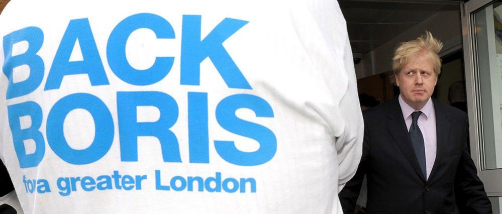 Кандидат от консерваторов на пост мэра Лондона Борис Джонсон начинает завершающую фазу своей предвыборной кампании в общественном зале Bounces Road на севере Лондона