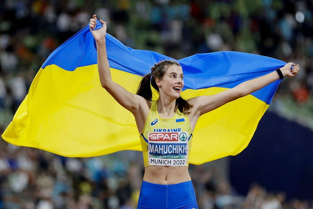 Yaroslava Mahuchikh, of Ukraine, celebrates winning a gold medal at the European Championships