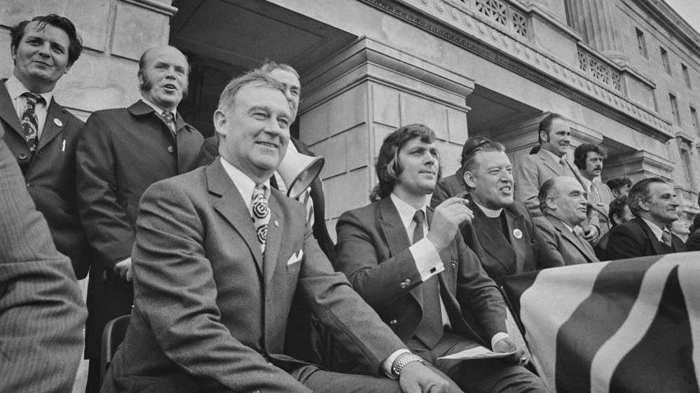 Politicians campaigning at Stormont after the collapse